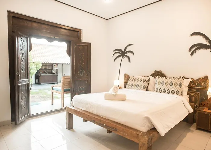 Tropical Albergue