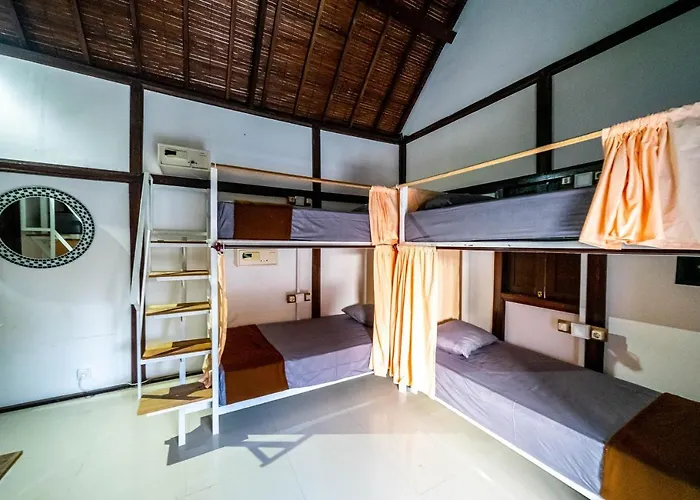 Tropical Albergue Canggu