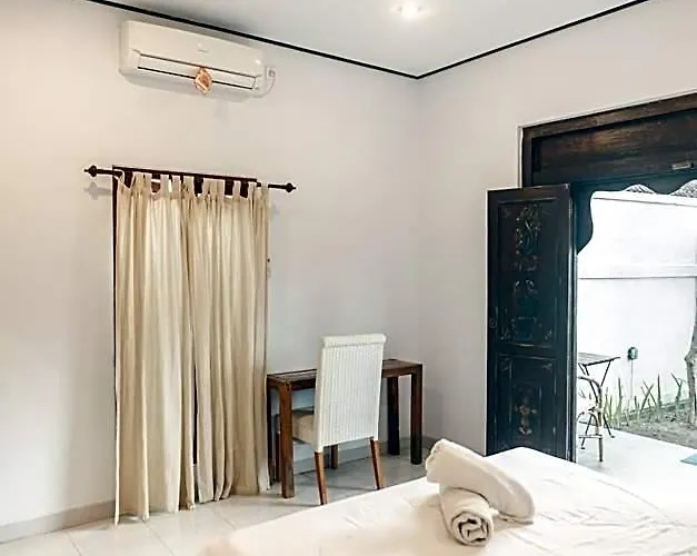 Tropical Albergue